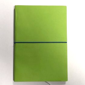 Agenda A5 nedatata , cu pagini dictando, hartie Ivory, coperta flexibila