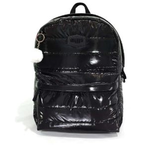 Rucsac Milla, material lucios, dimensiuni 43x32x20cm POM POM
